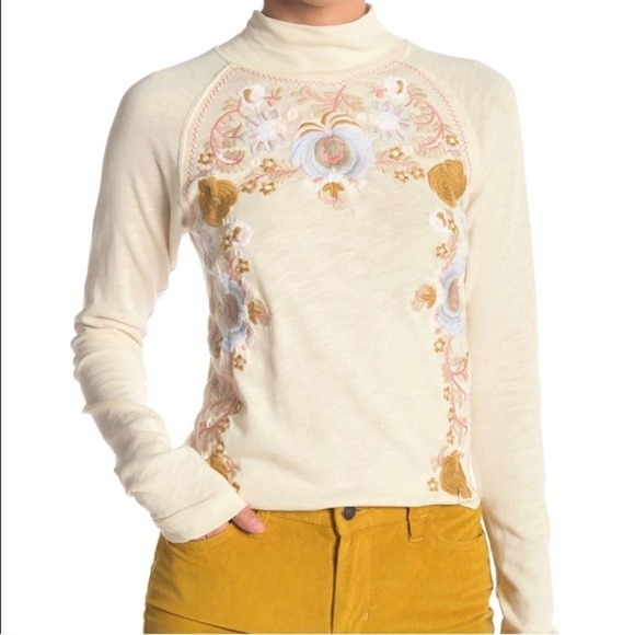 Free People Embroidered Ivory Long Sleeve Tee with Mock Turtleneck. Size XS - Picture 3 of 12